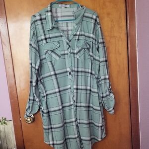 White Mark Mint Green and Black Plaid Shirt Dress
